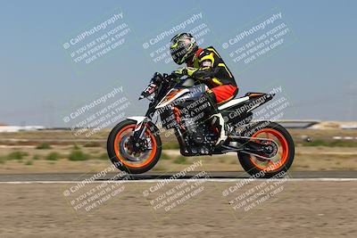 media/Oct-06-2025-2WTD (Mon) [[90522c3a0b]]/B Group/1220pm (Wheelie Bump)/